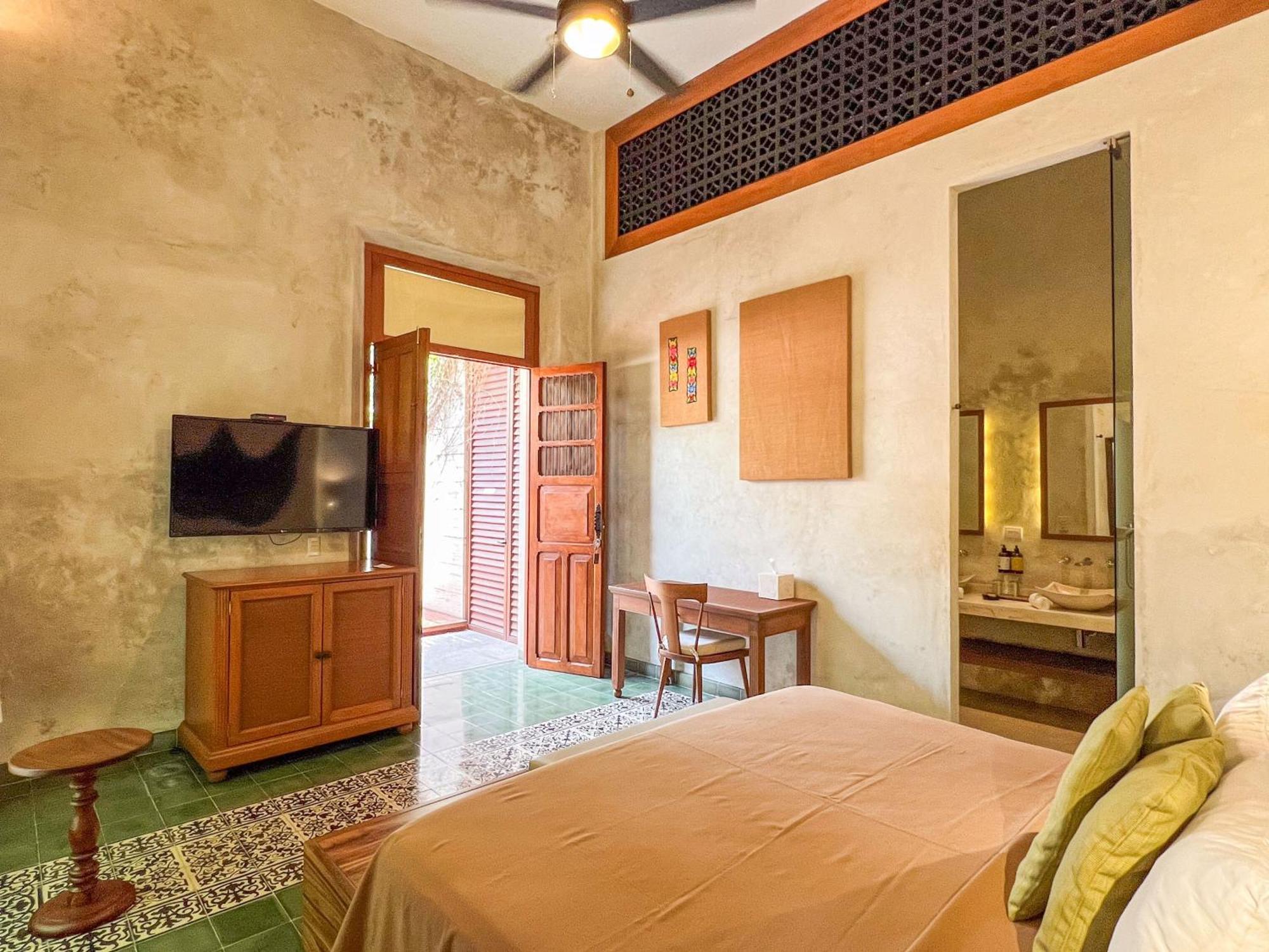 Ya'Ax Hotel Boutique Merida Exterior photo